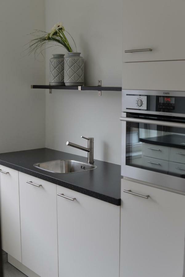 Bed And Breakfast Loft24 เฮร์เลิน ภายนอก รูปภาพ
